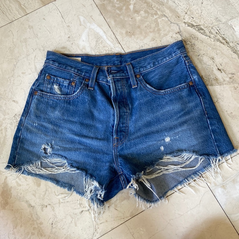 Levis brand new shorts